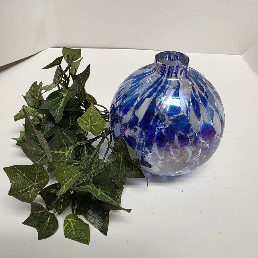 Vintage Spatterware Art Glass Oil Lamp Font Sphere Orb Ball